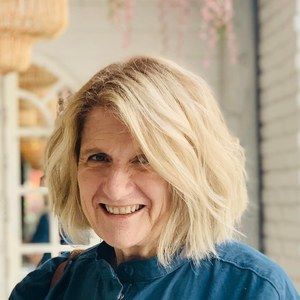 Meet your Posher, Lynne